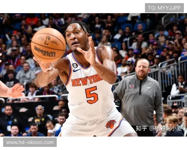 尼克斯三分出手占比升至49.4%，进攻策略转型见效